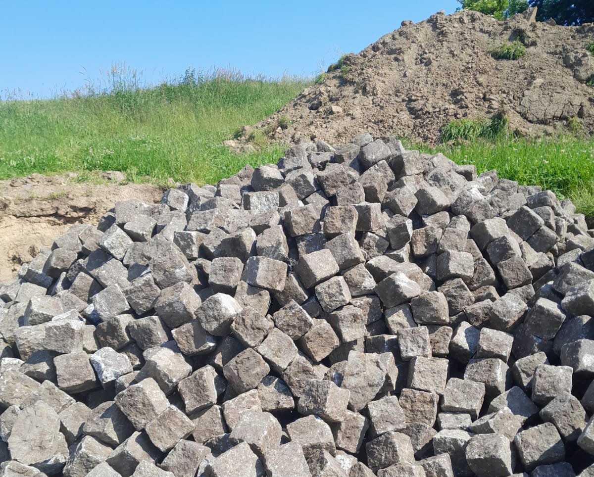 Verkauf: Granit-Kleinpflaster – direkt von unserer Baustelle!